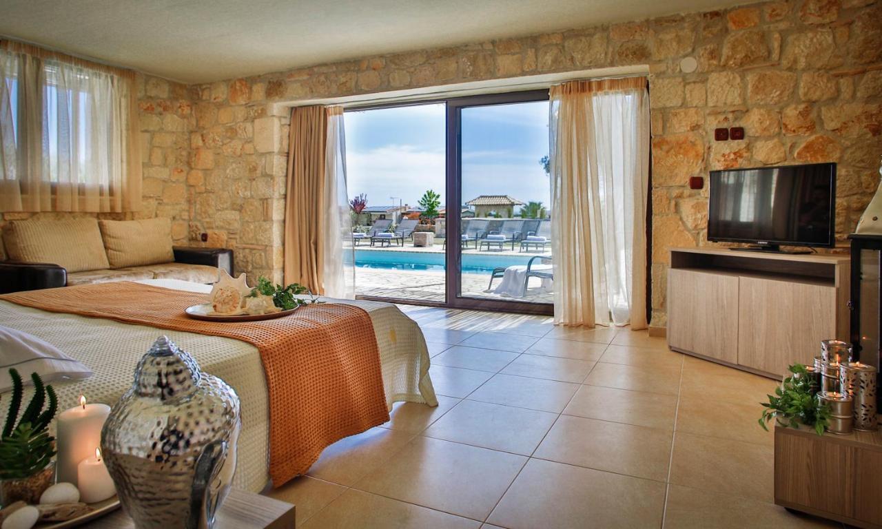 Stigmes Villas & Suites เนอา สกีโอนี ภายนอก รูปภาพ