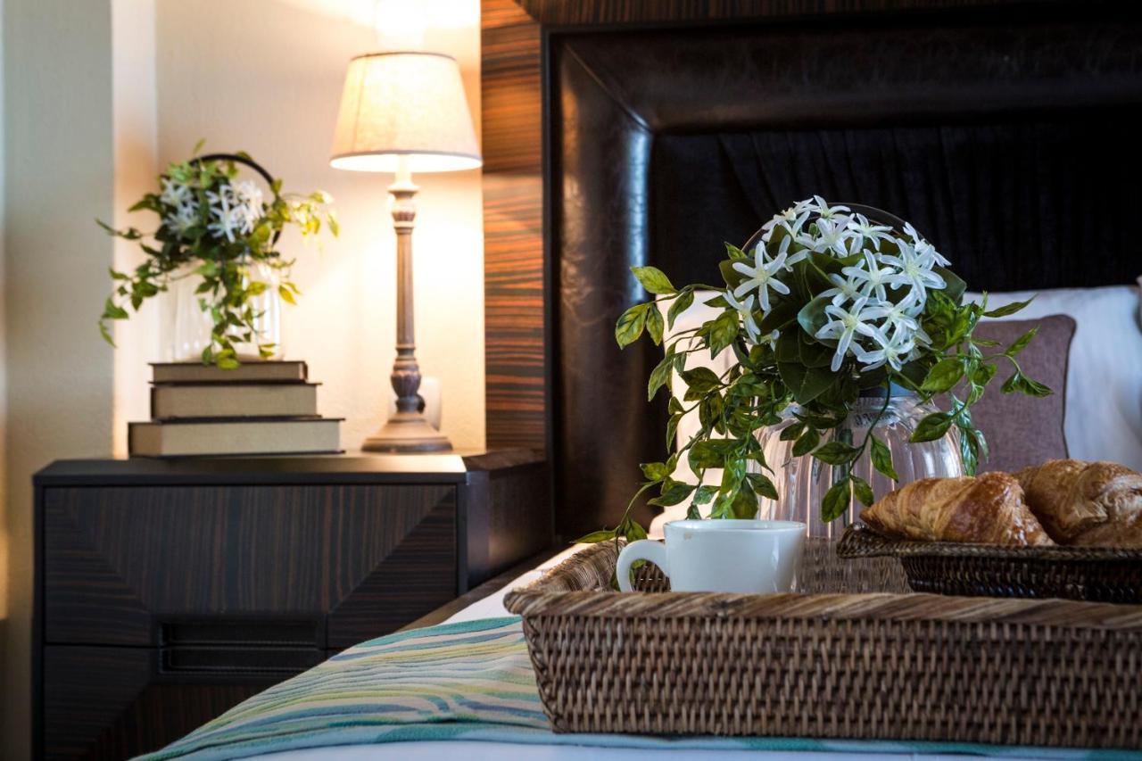 Stigmes Villas & Suites เนอา สกีโอนี ภายนอก รูปภาพ